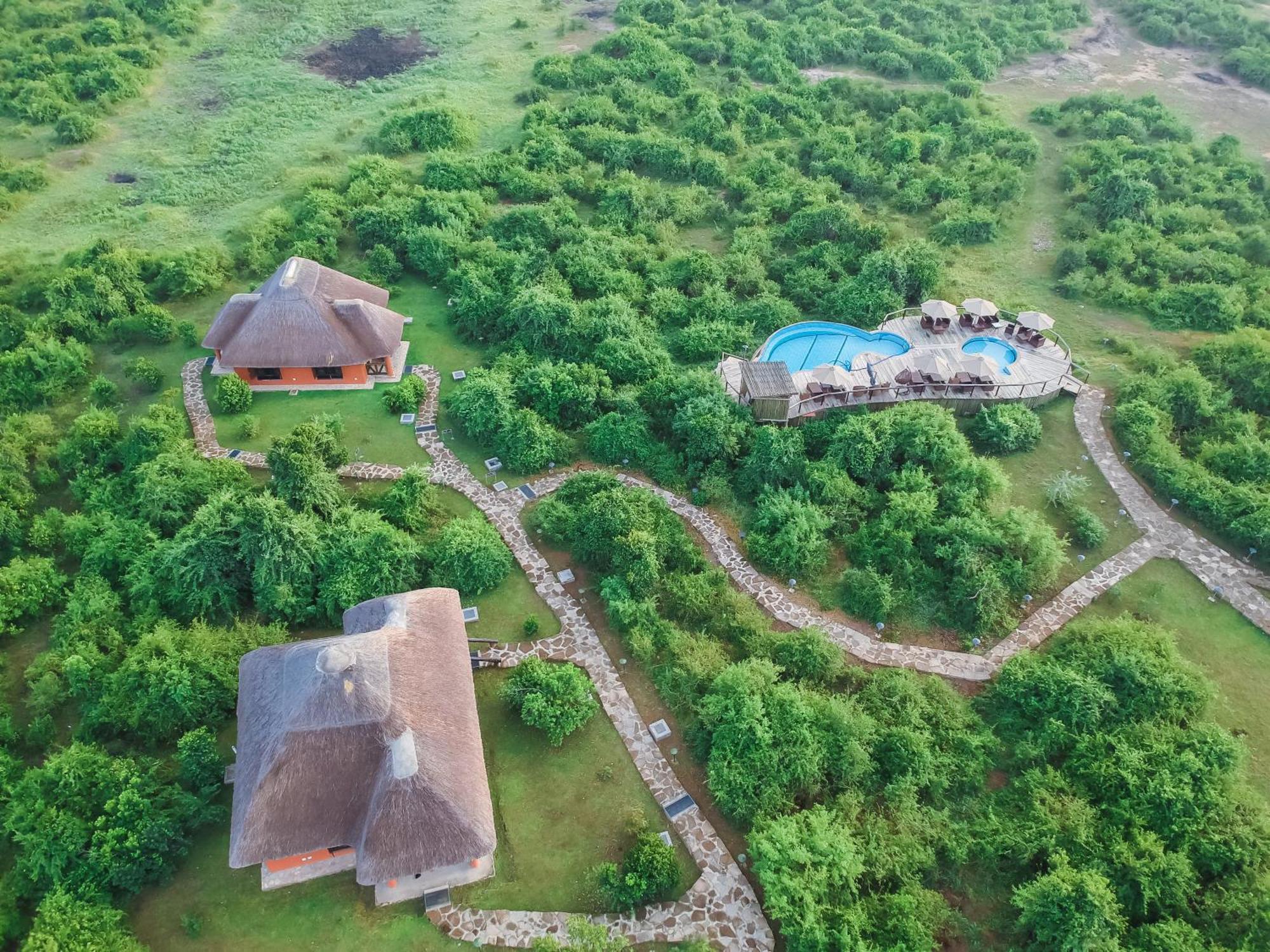 Buffalo Safari Lodge Katunguru Buitenkant foto