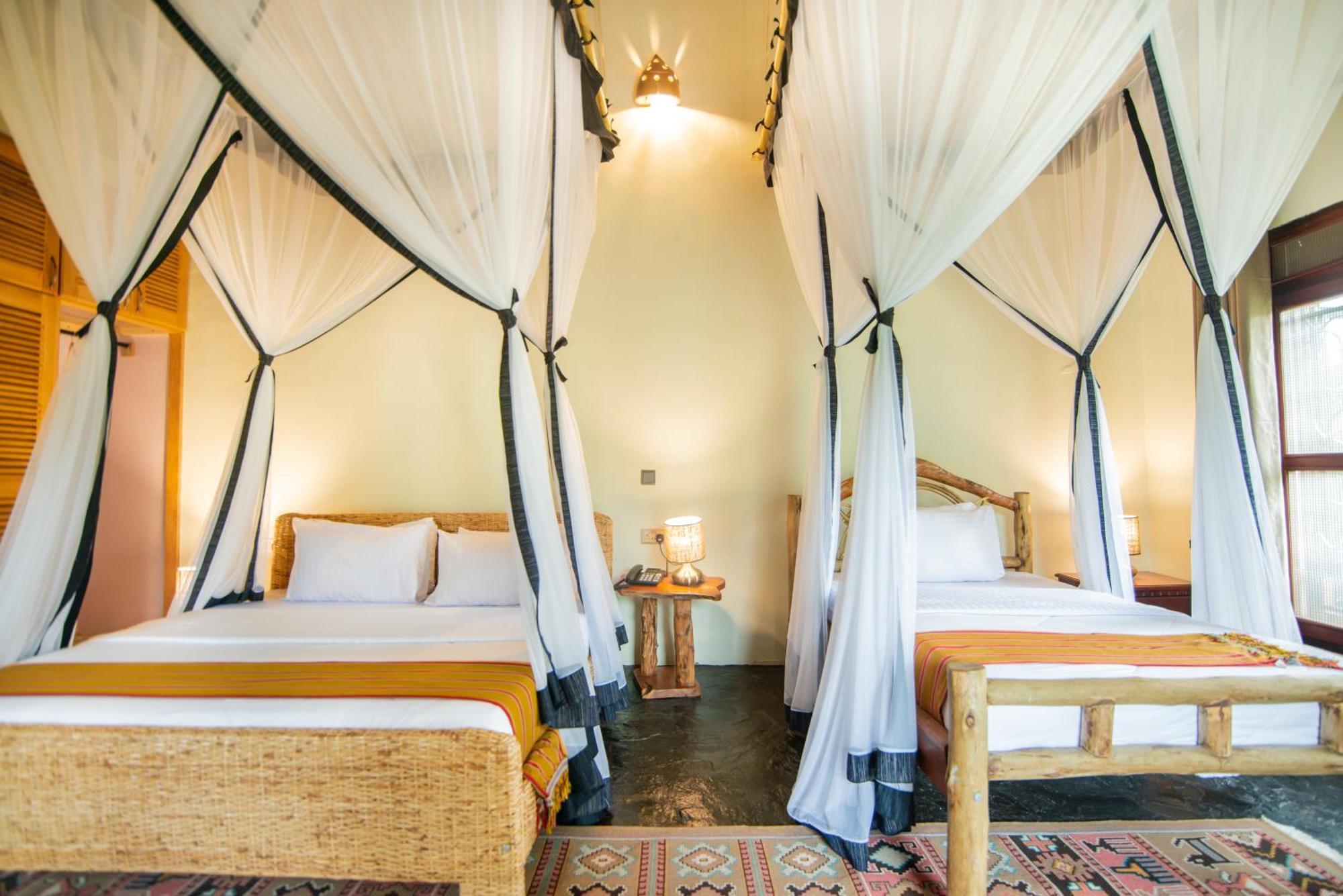 Buffalo Safari Lodge Katunguru Buitenkant foto